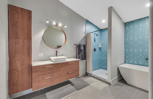 Villa - 8 Bedrms 5 Bths 15 Beds - Foto 40