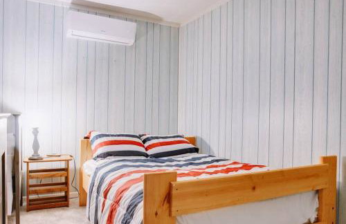 RelaxingRejuvenating 4BR 3 and half BA cabin Munds Park - Foto 7