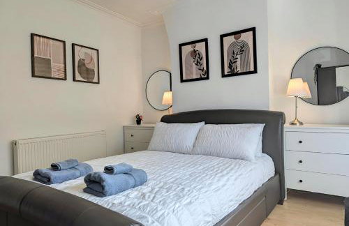Bright 4BR Home Near Anfield & Free Parking - Foto 10