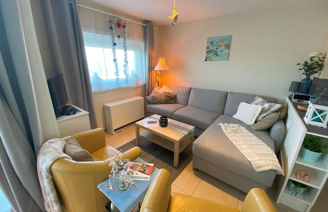 Charming Waterside Getaway - Foto 14