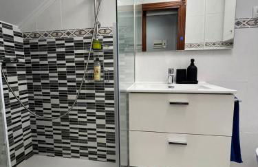 Apartamento con piscina de junio a septiembre y a 100 m de la playa - Photo 5