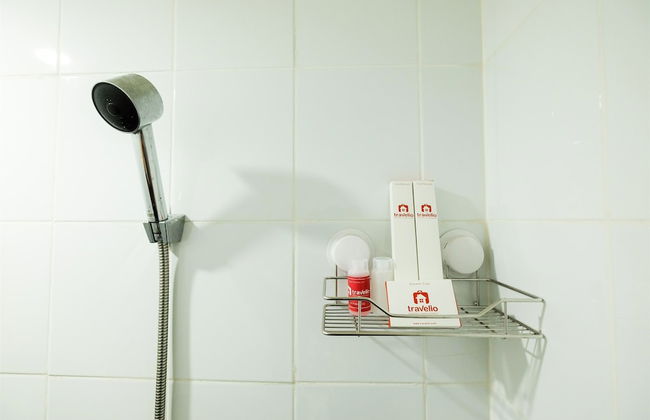 Easy Access to Mall Green Pramuka Apartment - Foto 25