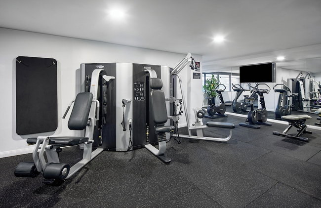 Meriton Suites North Sydney - Photo 55