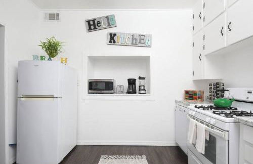 3 Bedroom 2 Bath House with Parking - 10 Guests - Foto 31