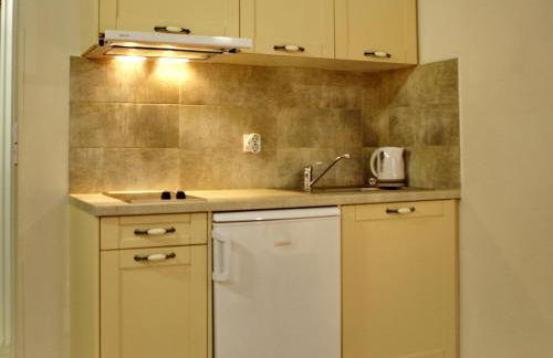 Victoria Studios - Photo 42