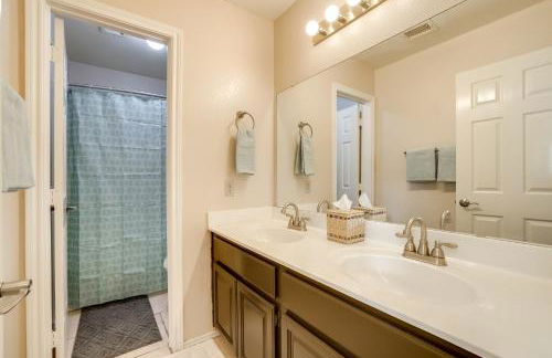 Home on Golf Course with Private Pool in Phoenix! - Foto 20