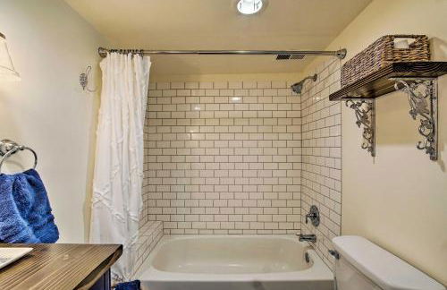 Remodeled Historic Farmhouse about 20 Mi to KC! - Foto 19