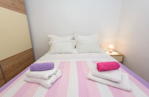 Apartment Đego near Ploce, riverfront, parking - Photo 12