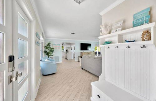 Island Paradise 3 Bed Waterfront/Heated Pool - Foto 25