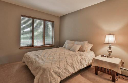 The Pine River Pond Premier Lakehouse 4BR High-End Retreat - Foto 8