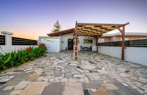 Pervolia House Private Villa Near Airport - Foto 41