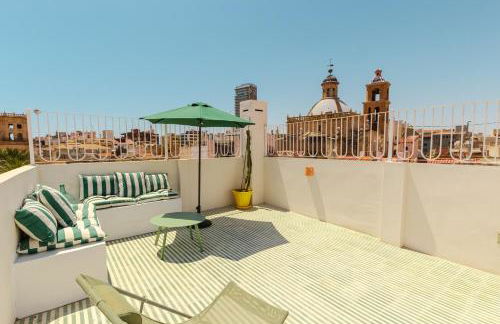Penthouse with breathtaking views of heart of Alicante - Photo 30