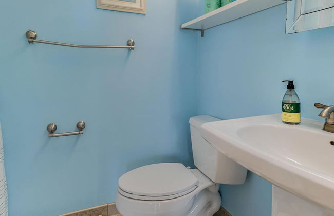 Neptune s Nook 5 min From Oceanfront w Pool - Foto 13