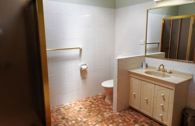 Norfolk at Hat Head - Photo 12