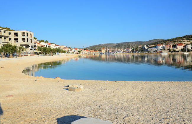 Sea-view Apartment - Sleeps 4, Parking & Balcony - Foto 30