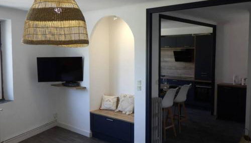 Spacieux appartement au pied de la cité médiévale - Foto 5