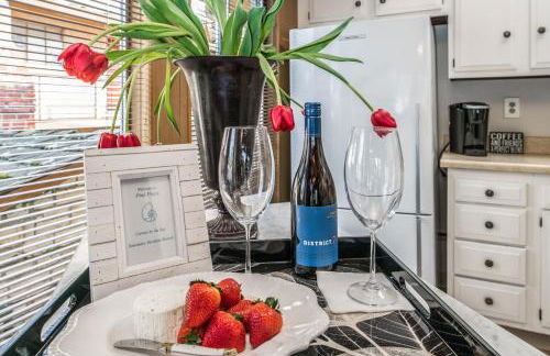 3797 Pine Place apts - Photo 3