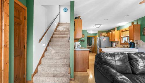 Walk to Lake Lampe Cabin with Fireplace and Deck! - Foto 5