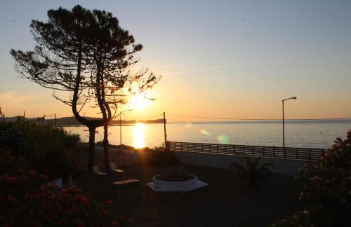 Anastazia's Seaside Apartments - Foto 1