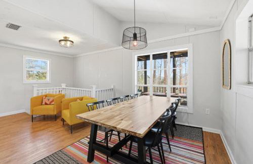 The Sapphire Shore Cottage with Dock! home - Foto 16