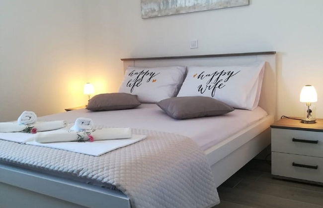 Apartment Villa Bijele Stijene - Photo 1