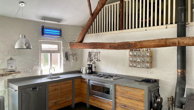 Spacious Farmhouse near Forest in Stramproy - Photo 2