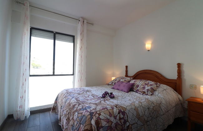 Apartment in Roses With Balcony - Photo 8