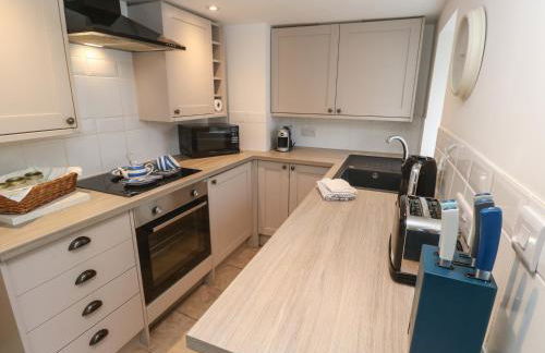 Anneth Lowen - Foto 13