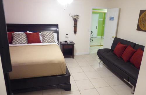 Perfecto Mundo 3, Orlando Area 5BR-2BA-Outdoor Pool-Jacuzzi-Billiard - Foto 13