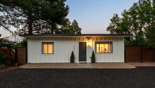 The Mountain Magnolia - Foto 1