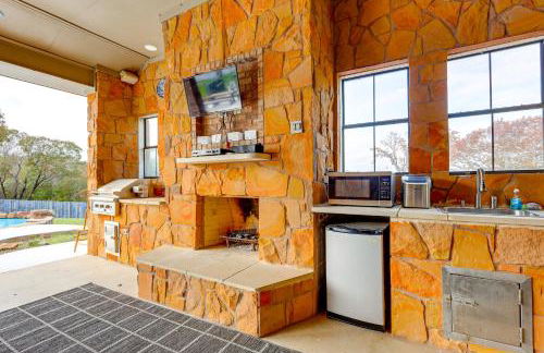 3 Mi to Lake! Belton Getaway with Outdoor Kitchen - Foto 2