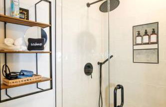 The Mini Moody - Luxurious Home Recently Renovated Close to Beach & Downtown - Foto 8