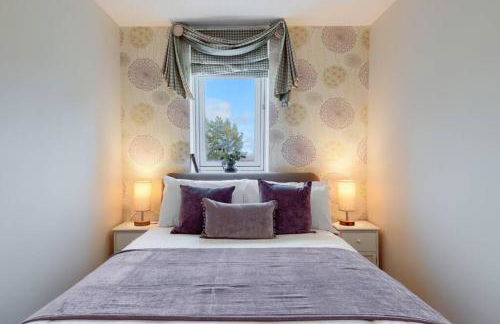 45 Guthrie Court, Fantastic top floor apartment next to Gleneagles - Photo 4