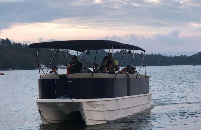 Passeio de barco privado pela barragem de Guatapé - Foto 5