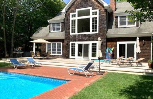 4 bedroom East Hampton home with large heated pool - Foto 34