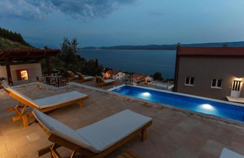 Exclusive Villa Almissa with swimming pool and sea view - Foto 34