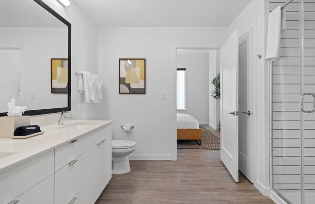 Mint House Nashville – The Gulch – Division St - Foto 53