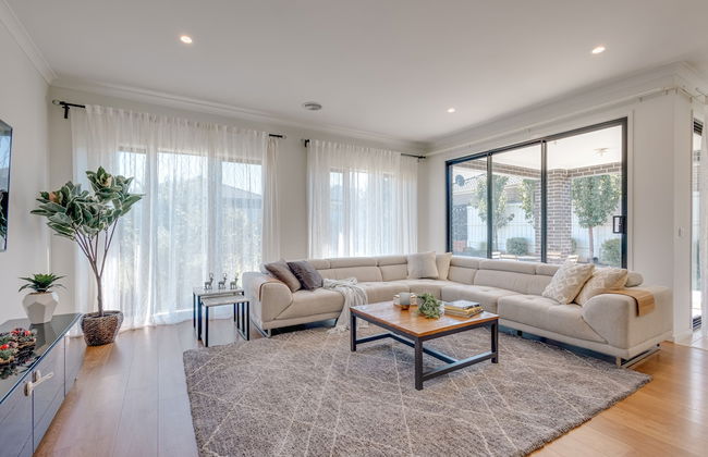 StayAU Newly Cozy Holiday House Tarneit - Foto 21