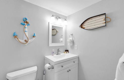 Curacao - Large 2x2 Waterfront Condo Great View Pool & Dock - Photo 24