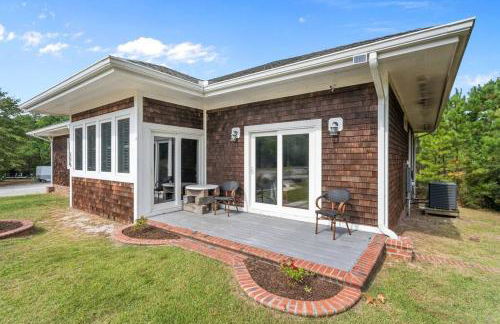 Grand Home on 10 Acres in Surf City w/Private Pond! - Foto 36