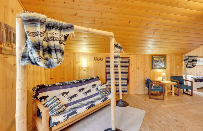 Pet-Friendly House with Deck Near Crater Lake! - Foto 15