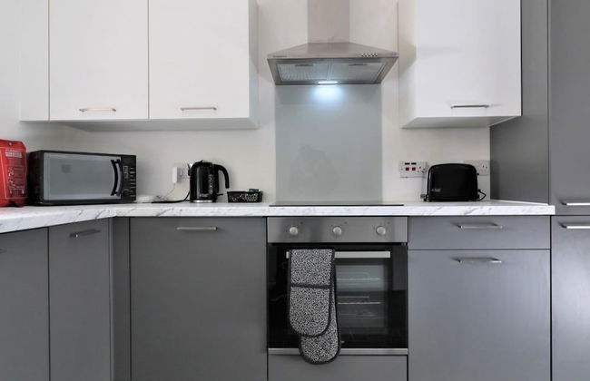 No 9 Bonnet Apartments - 3 Bed - Photo 1