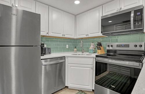 Comfort by the Beach - Heated Pool & Private Beach - Foto 20