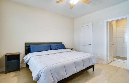 Pool Access, 1 Mi to Shops and Eats Crowley Rental - Foto 14