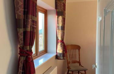 Hardy View Farm House - Photo 22