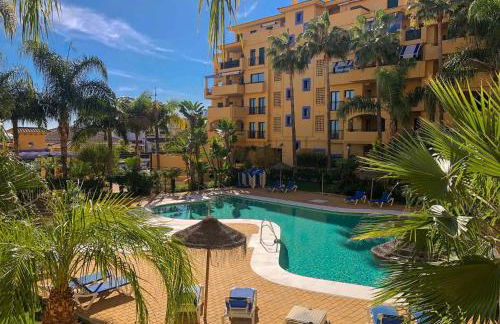 62 - Penthouse in Los Almendros with fantastic vie - Photo 26