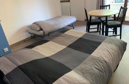 Appartement T1 proche aéroport - Foto 2