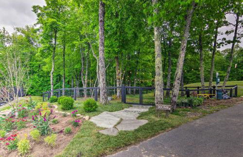 Home 6 Mi to Ski Sapphire Valley Bring Your Pups! - Foto 40