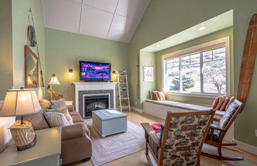 Oasis Cottage- Waterfront experience without the expensive fee! - Foto 13