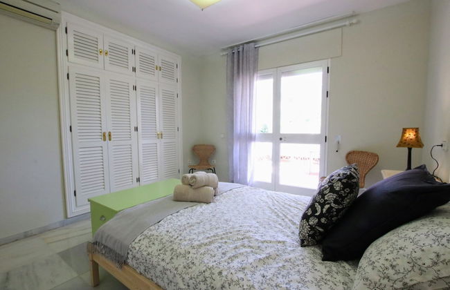 Tess Villa Becerra in Alhaurin de la Torre - Foto 17